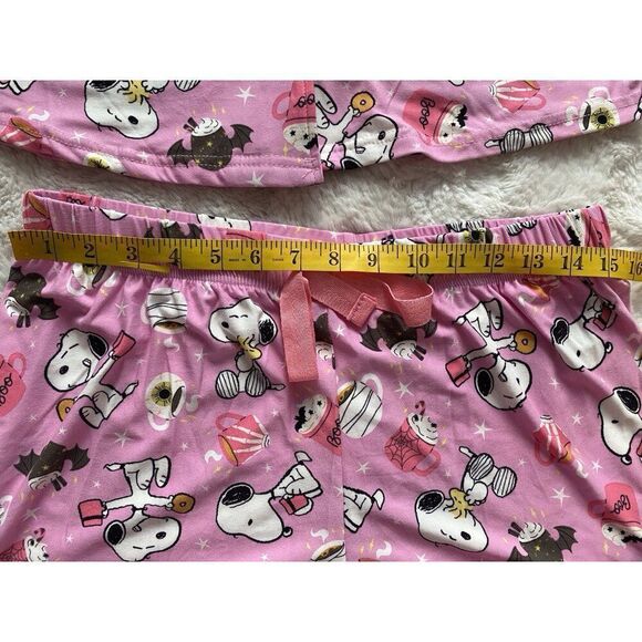 2pc Halloween Snoopy Pajama PJ Set Shorts Women’s Sz M Hot Cocoa Bats Pink NEW - Picture 10 of 14